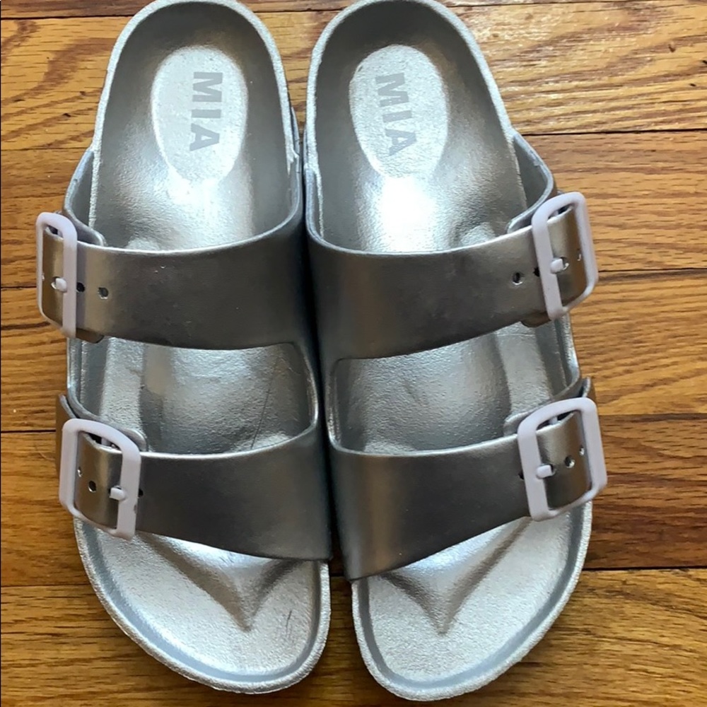 MIA Slide On Sandal Sliver - Picture 2 of 7